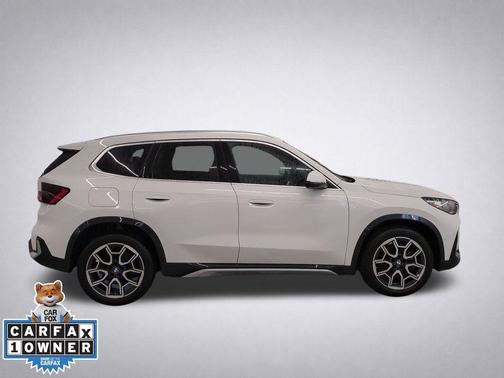 Alpine White 2025 BMW X1 xDrive28i