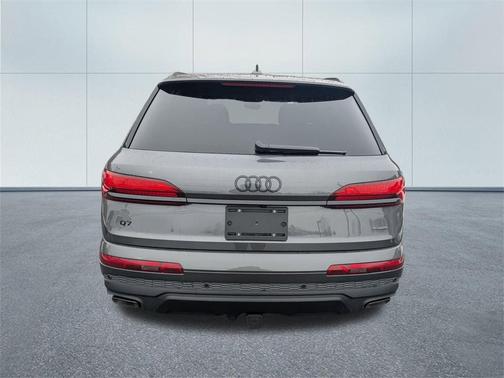 2026 Audi Q7 55 Premium Plus