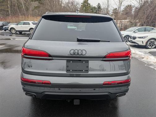 2026 Audi Q7 55 Premium Plus