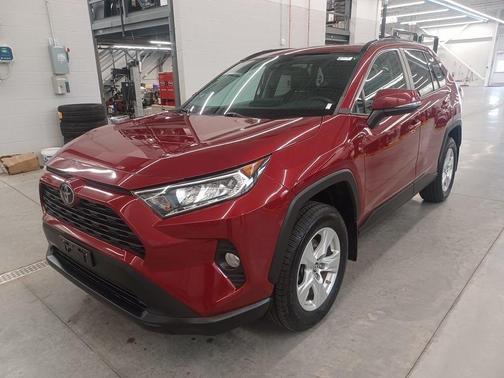 2019 Toyota RAV4 XLE