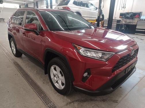 2019 Toyota RAV4 XLE