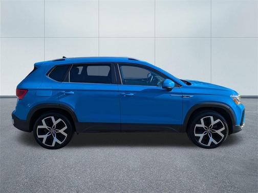 2022 Volkswagen Taos 1.5T SEL
