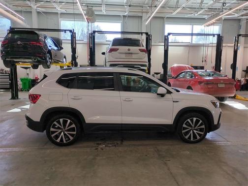 2022 Volkswagen Taos 1.5T SE