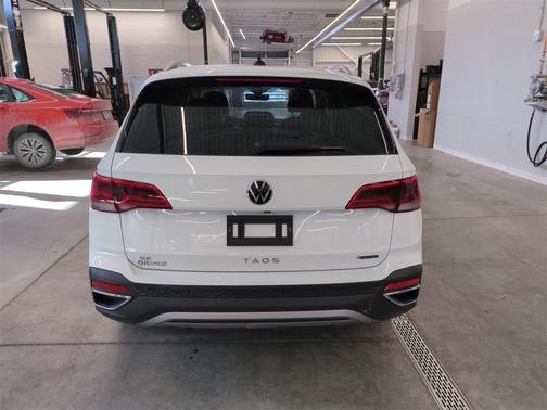 2022 Volkswagen Taos 1.5T SE