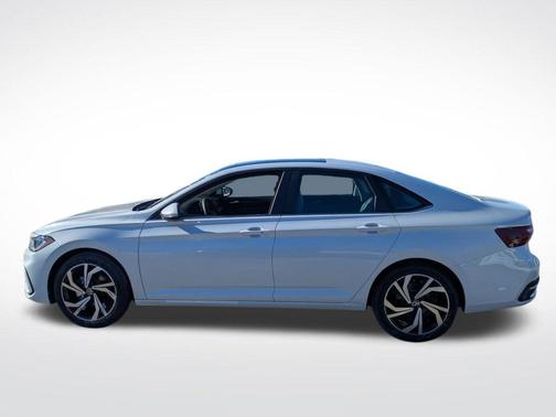 Opal White Pearl 2026 Volkswagen Jetta 1.5T SEL