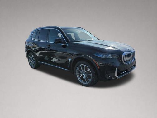 Black Sapphire Metallic 2026 BMW X5 xDrive40i