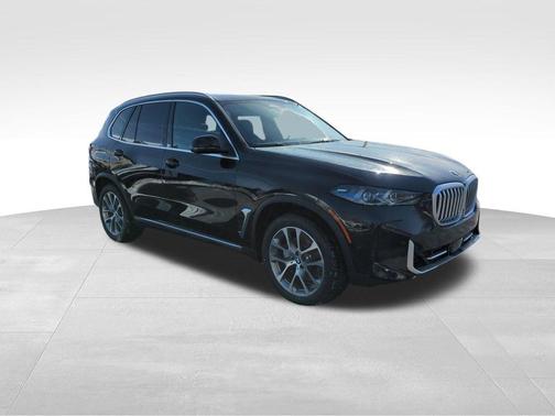Black Sapphire Metallic 2026 BMW X5 xDrive40i