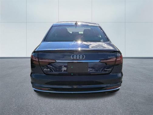 2022 Audi A4 45 S line Premium Plus