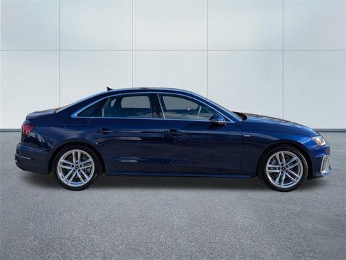 2022 Audi A4 45 S line Premium Plus