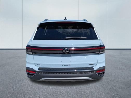 2025 Volkswagen Taos 1.5T SEL