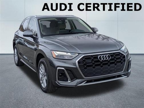 2022 Audi Q5 45 S line quattro Premium