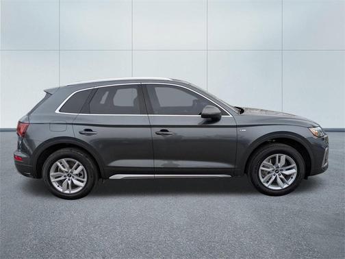 2022 Audi Q5 45 S line quattro Premium
