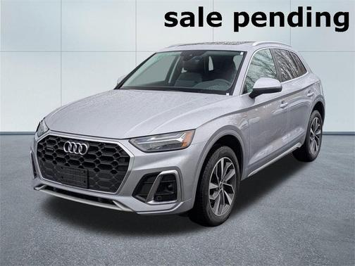2022 Audi Q5 45 S line Premium Plus