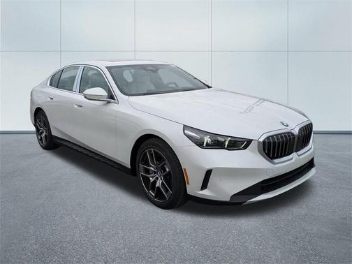 2026 BMW 530 i xDrive