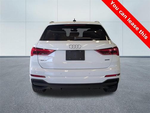 2024 Audi Q3 45 S line Premium