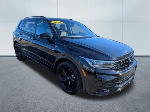 2024 Volkswagen Tiguan 2.0T SE R-Line Black