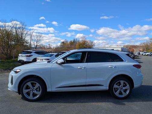 2025 Audi Q5 2.0T quattro Premium