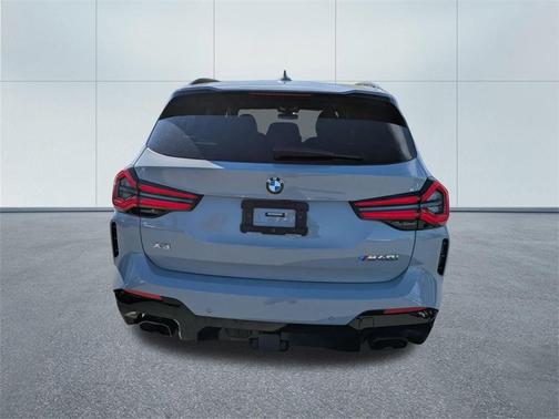 2023 BMW X3 M40i