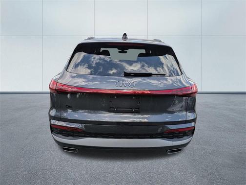2025 Audi Q5 2.0T quattro Premium
