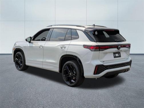 2025 Volkswagen Tiguan 2.0T SE R-Line Black