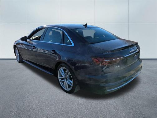 2023 Audi A4 45 S line Premium Plus