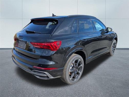2025 Audi Q3 45 S line Premium