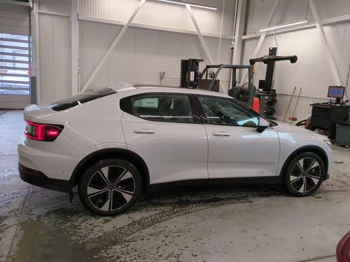 2023 Polestar 2 Long Range Dual Motor