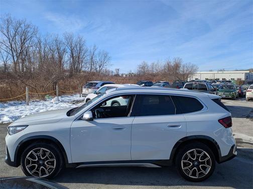 2024 BMW X1 xDrive28i
