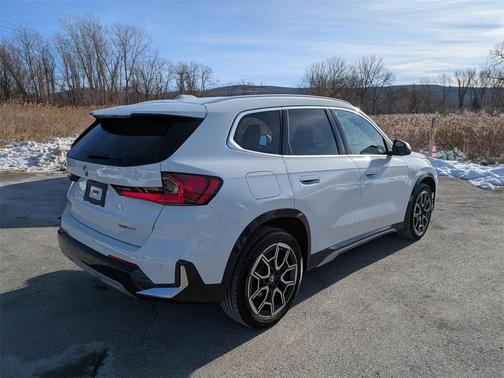 2024 BMW X1 xDrive28i
