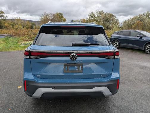 2025 Volkswagen Tiguan 2.0T SE
