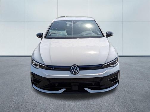 2025 Volkswagen Golf R 2.0T