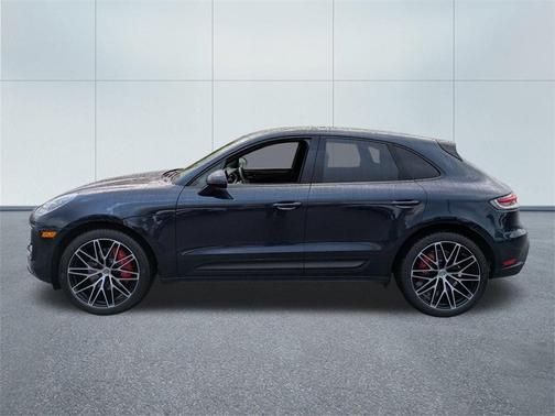 2022 Porsche Macan S
