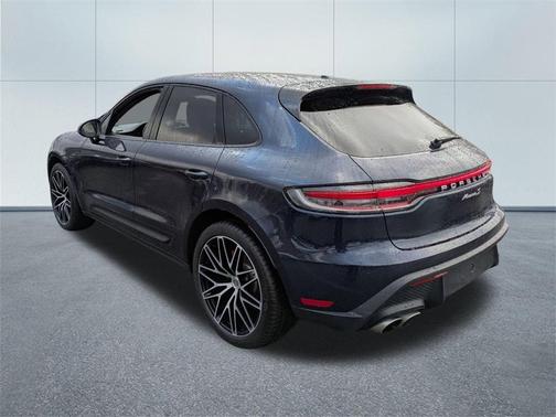 2022 Porsche Macan S