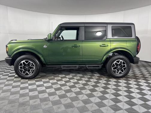 2023 Ford Bronco Outer Banks