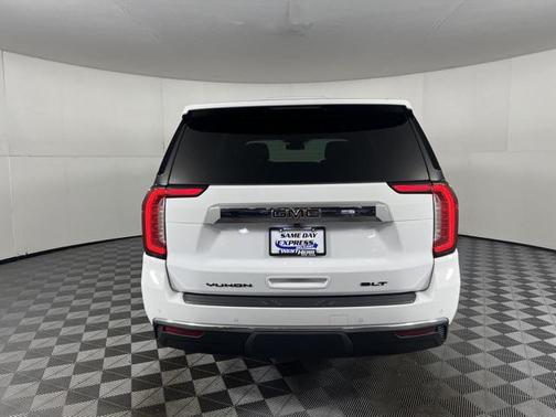 2024 GMC Yukon SLT