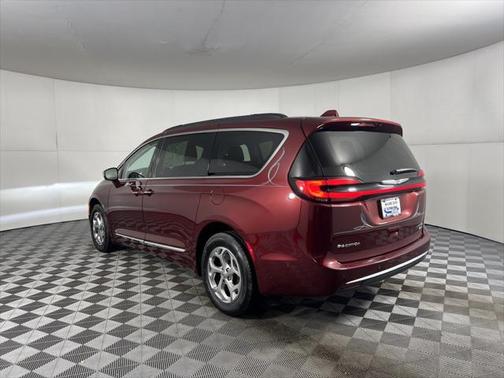 2022 Chrysler Pacifica Limited