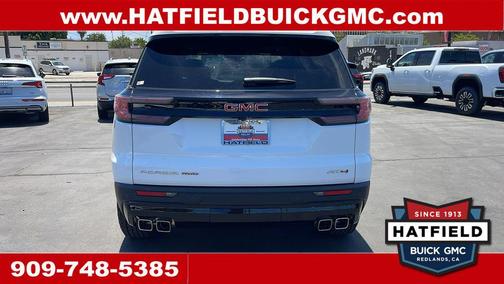 2025 GMC Acadia AWD AT4
