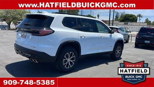2025 GMC Acadia AWD AT4