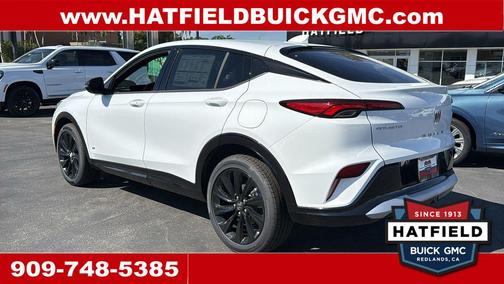 Summit White 2026 Buick Envista Sport Touring FWD