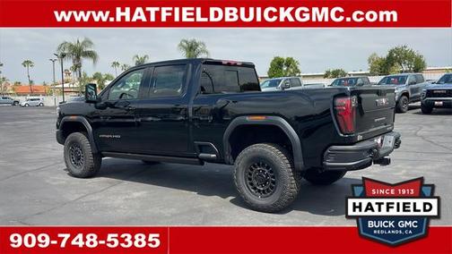 2025 GMC Sierra 2500 AT4