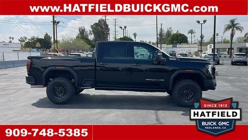 2025 GMC Sierra 2500 AT4