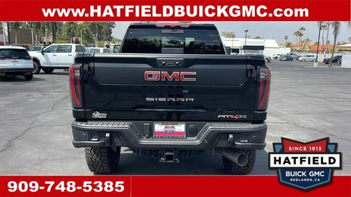 2025 GMC Sierra 2500 AT4