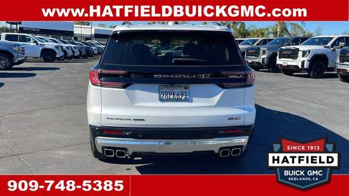 2025 GMC Acadia Denali