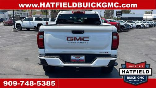 2025 GMC Canyon Base