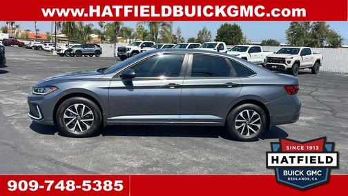 Pure White 2025 Volkswagen Jetta 1.5T S