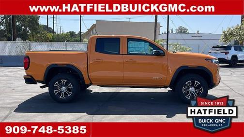 2025 GMC Canyon Base