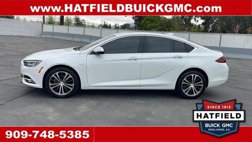 2020 Buick Regal Sportback FWD Essence