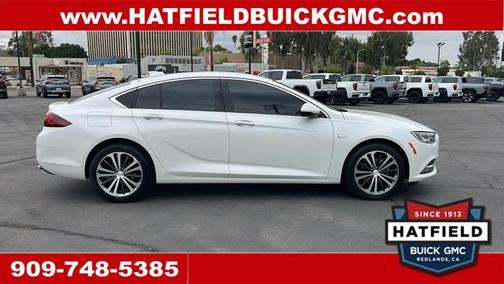 2020 Buick Regal Sportback FWD Essence