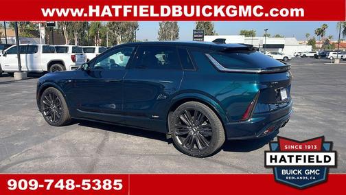 Emerald Lake Metallic 2026 Cadillac LYRIQ V Premium