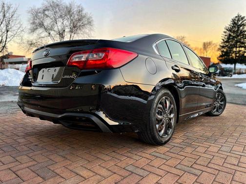 2019 Subaru Legacy Base